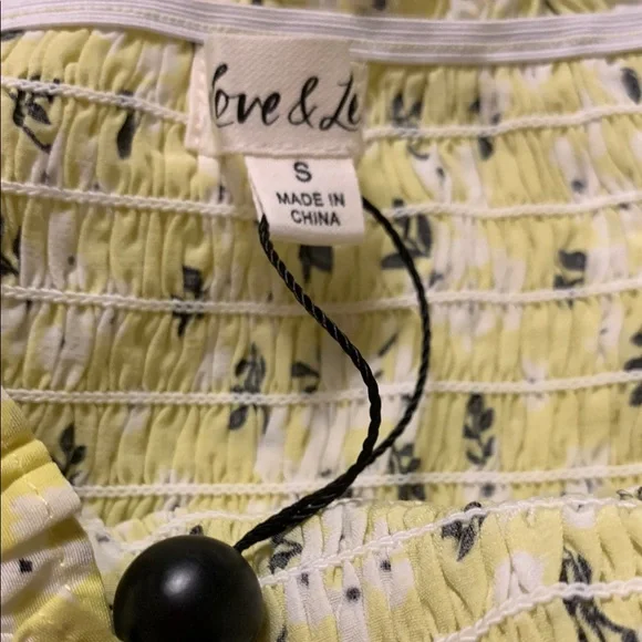 📌 ( Sold ) NWT For Love & Lemons
Chrysanthemum Mini Dress - Picture 5 of 6